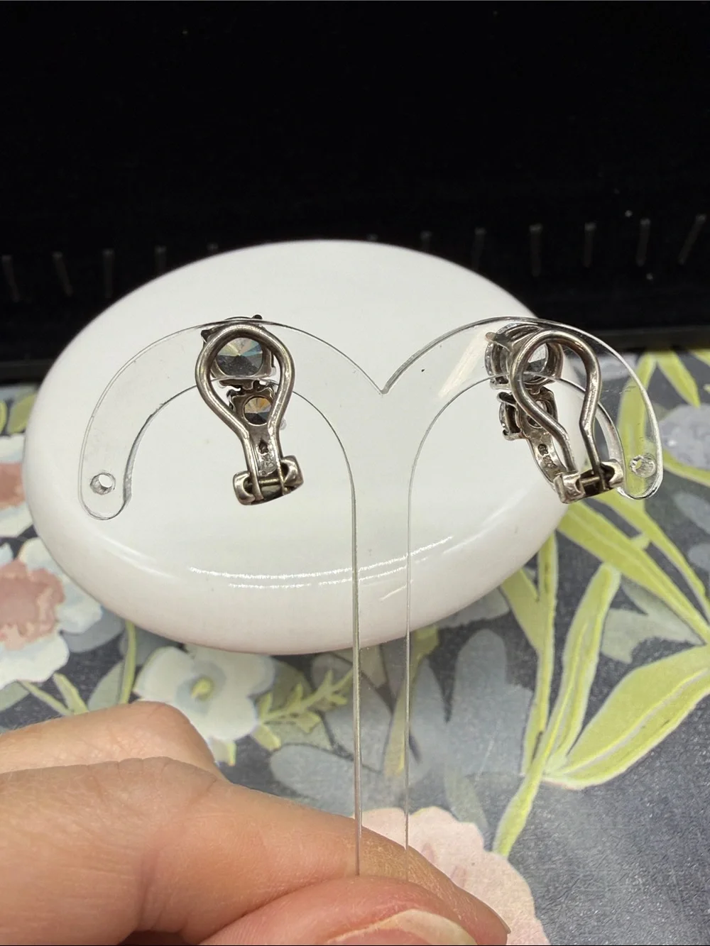 ⭐️925 Sterling Silver Earrings Round Cut Sparkling Clear CZ lever back clip on